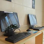 7 Days Inn Shanghai Lujiazui Shimao Binjiang Garden